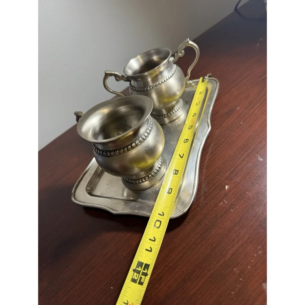 vintage silver-plated creamer and‎ sugar bowl set with a matching tray Unbranded